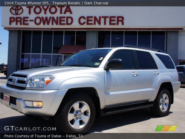2004 Toyota 4Runner SR5 in Titanium Metallic