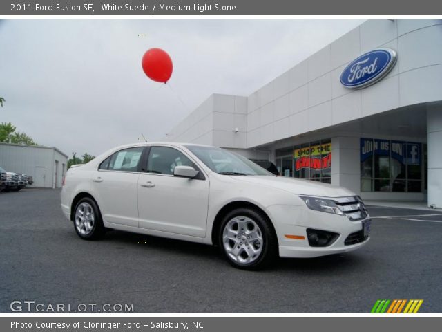 2011 Ford Fusion SE in White Suede
