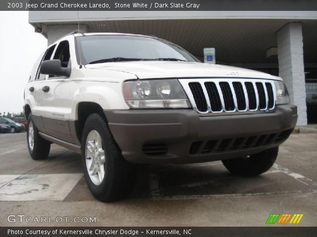 2003 Jeep Grand Cherokee Laredo in Stone White