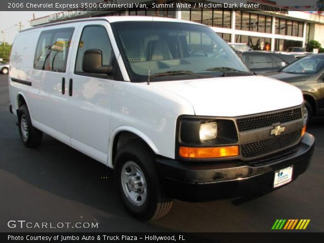 2006 Chevrolet Express 3500 Commercial Van in Summit White