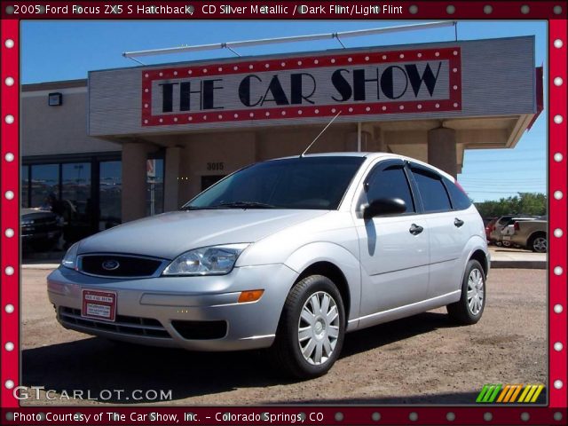 2005 Ford Focus ZX5 S Hatchback in CD Silver Metallic