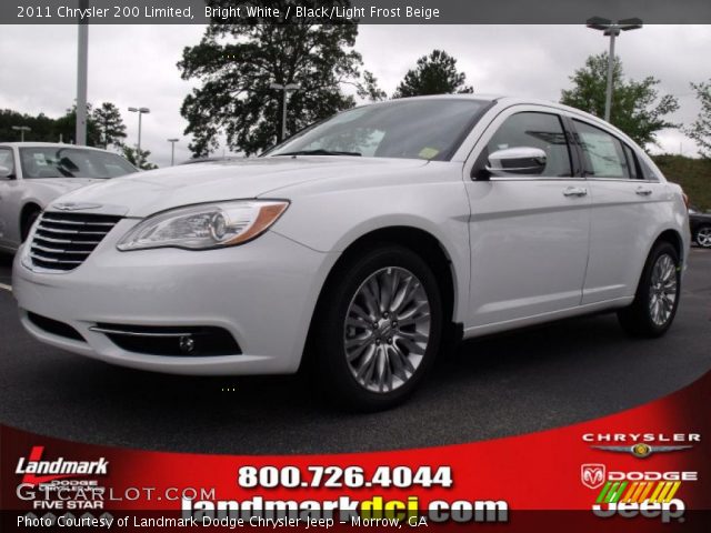 2011 Chrysler 200 Limited in Bright White