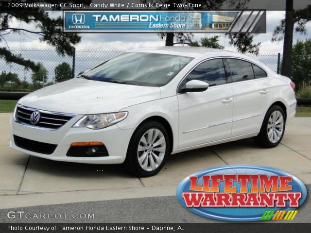 2009 Volkswagen CC Sport in Candy White