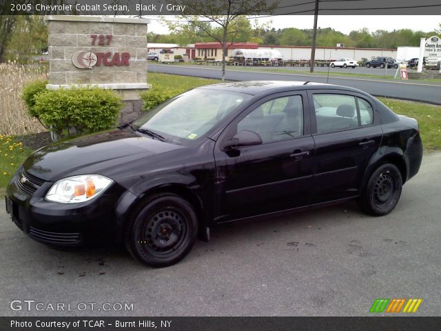 2005 Chevrolet Cobalt Sedan in Black