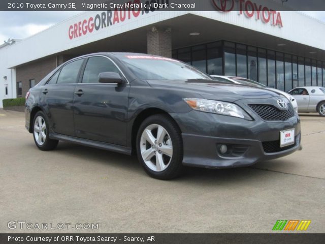 2010 Toyota Camry SE in Magnetic Gray Metallic