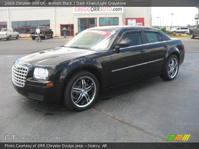 2009 Chrysler 300 LX in Brilliant Black