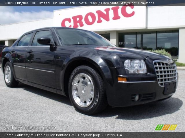 Brilliant Black Crystal Pearl 2005 Chrysler 300 Limited