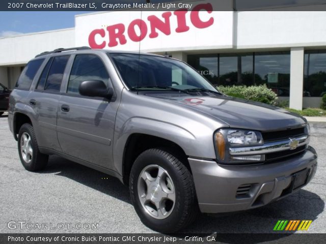 2007 Chevrolet TrailBlazer LS in Graystone Metallic