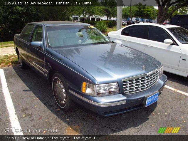 1999 Cadillac DeVille Sedan in Parisian Blue