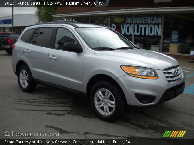 2010 Hyundai Santa Fe GLS 4WD in Radiant Silver