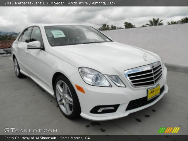 2011 Mercedes-Benz E 350 Sedan in Arctic White