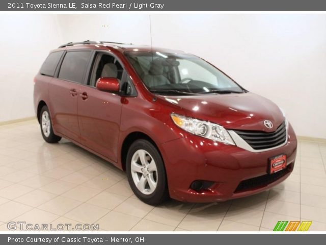 2011 Toyota Sienna LE in Salsa Red Pearl