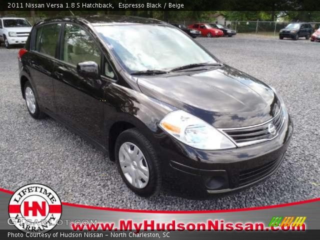 2011 Nissan Versa 1.8 S Hatchback in Espresso Black