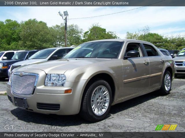 2006 Chrysler 300  in Linen Gold Metallic