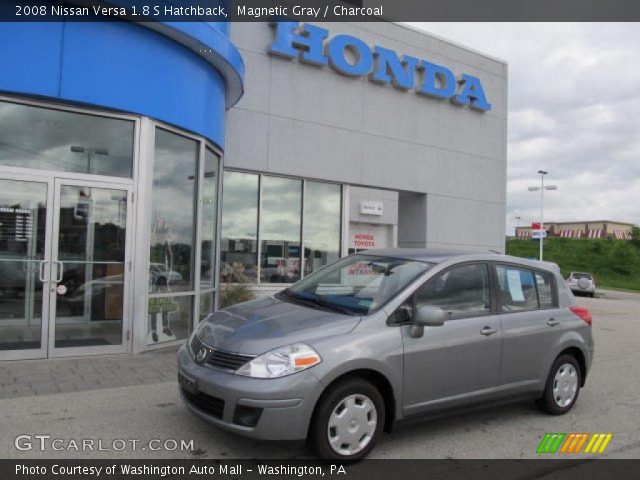 2008 Nissan Versa 1.8 S Hatchback in Magnetic Gray