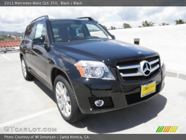 2011 Mercedes-Benz GLK 350 in Black