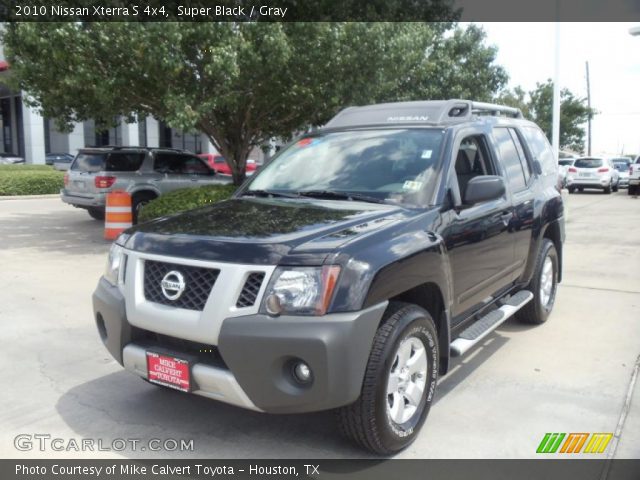 2010 Nissan Xterra S 4x4 in Super Black