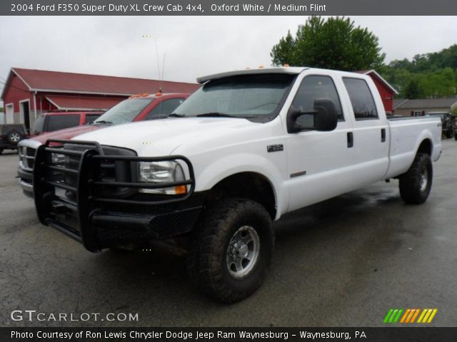 2004 Ford F350 Super Duty XL Crew Cab 4x4 in Oxford White