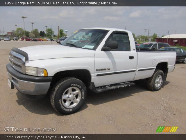 1999 Dodge Ram 1500 SLT Regular Cab in Bright White