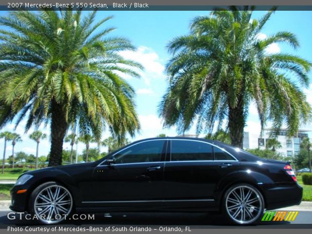 2007 Mercedes-Benz S 550 Sedan in Black