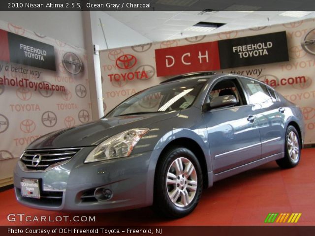 2010 Nissan Altima 2.5 S in Ocean Gray