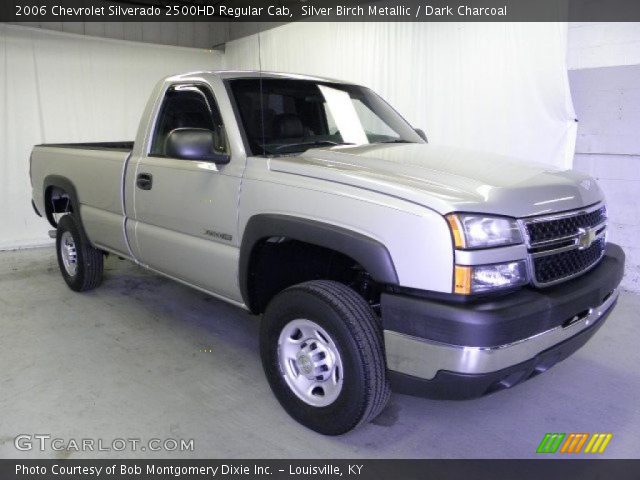 2006 Chevrolet Silverado 2500HD Regular Cab in Silver Birch Metallic