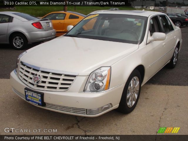 2010 Cadillac DTS  in White Diamond Tri-coat