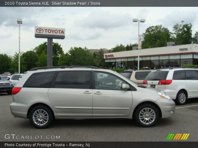 2010 Toyota Sienna XLE in Silver Shadow Pearl