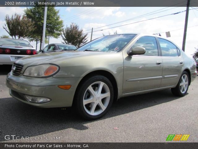 2002 Infiniti I 35 in Millenium Jade Metallic