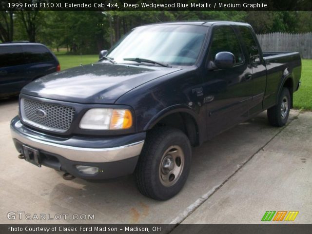 1999 Ford F150 XL Extended Cab 4x4 in Deep Wedgewood Blue Metallic