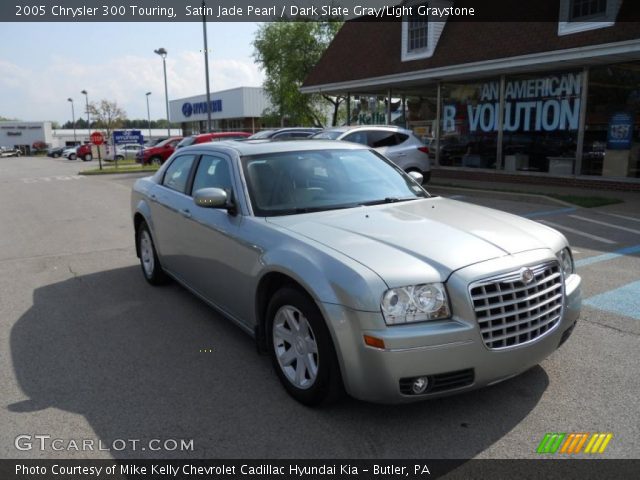 2005 Chrysler 300 Touring in Satin Jade Pearl