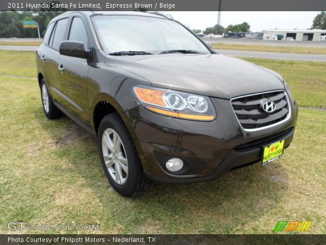 2011 Hyundai Santa Fe Limited in Espresso Brown