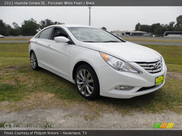 2011 Hyundai Sonata SE in Porcelain White Pearl