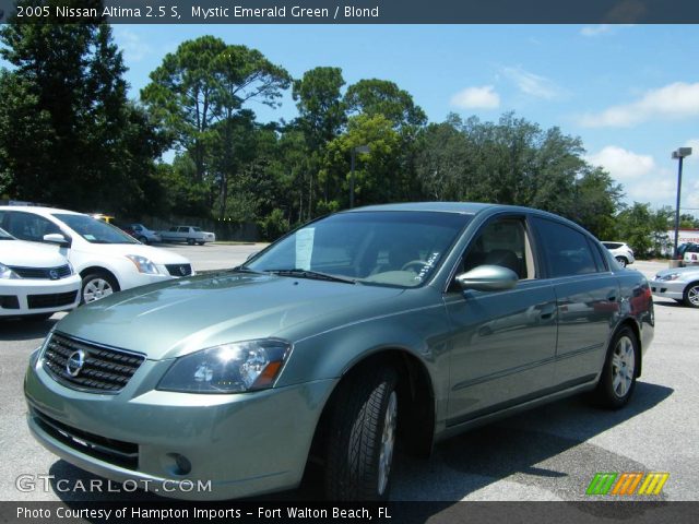 2005 Nissan Altima 2.5 S in Mystic Emerald Green