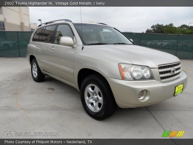 2002 Toyota Highlander I4 in Vintage Gold Metallic