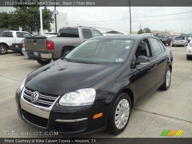 2010 Volkswagen Jetta S Sedan in Black
