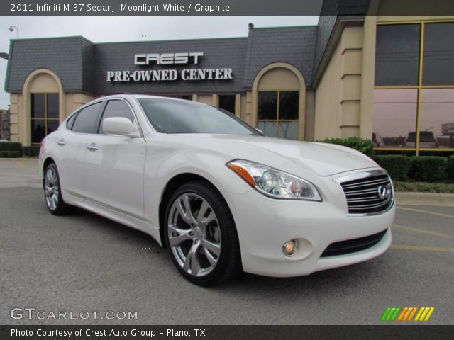 2011 Infiniti M 37 Sedan in Moonlight White