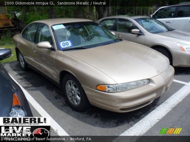 2000 Oldsmobile Intrigue GL in Sandstone Metallic