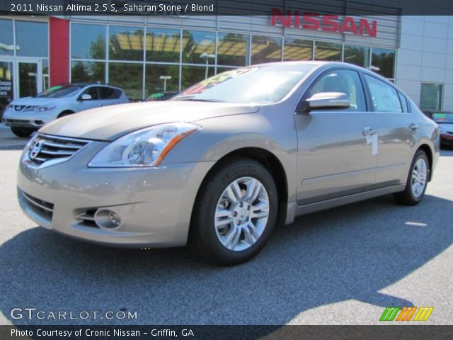 2011 Nissan Altima 2.5 S in Saharan Stone