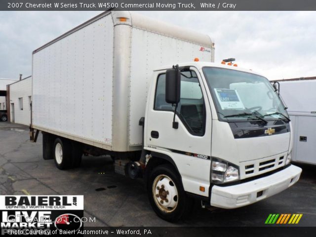 2007 Chevrolet W Series Truck W4500 Commercial Moving Truck in White