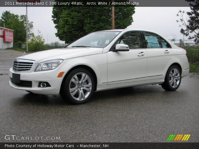 2011 Mercedes-Benz C 300 Luxury 4Matic in Arctic White