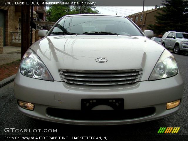 2003 Lexus ES 300 in Millennium Silver Metallic