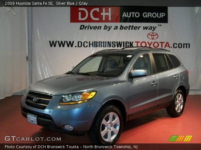 2009 Hyundai Santa Fe SE in Silver Blue
