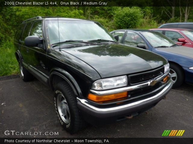 2000 Chevrolet Blazer LS 4x4 in Onyx Black