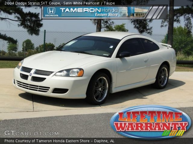 2004 Dodge Stratus SXT Coupe in Satin White Pearlcoat