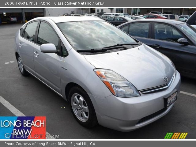 2006 Toyota Prius Hybrid in Classic Silver Metallic