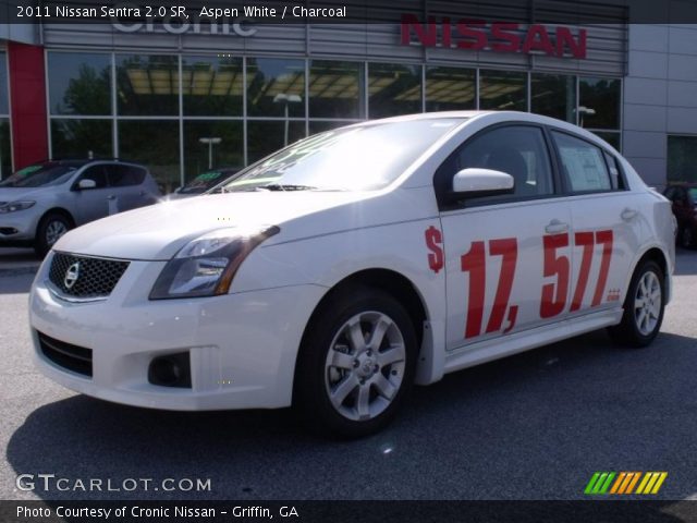 2011 Nissan Sentra 2.0 SR in Aspen White