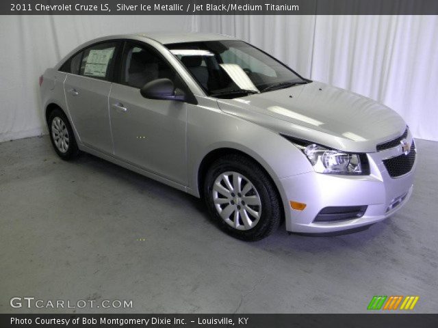 2011 Chevrolet Cruze LS in Silver Ice Metallic
