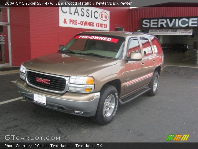 2004 GMC Yukon SLT 4x4 in Sandalwood Metallic