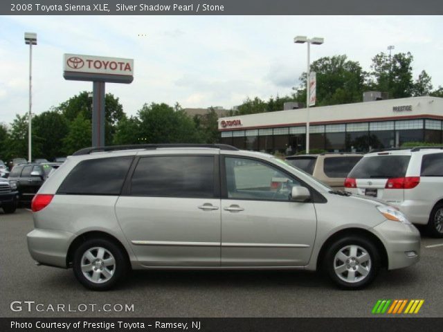 2008 Toyota Sienna XLE in Silver Shadow Pearl